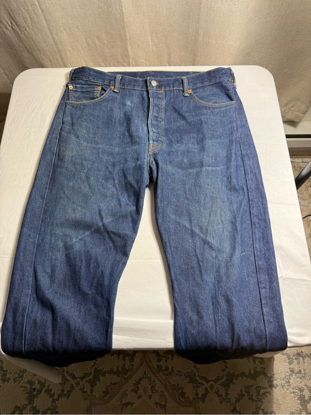 Levi's 501 Men's Jeans 40x34 Dark Wash, Original Fit, Straight Button Fly
